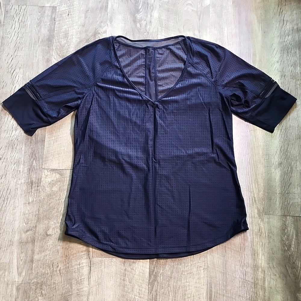 Lululemon Var-City Shirt
